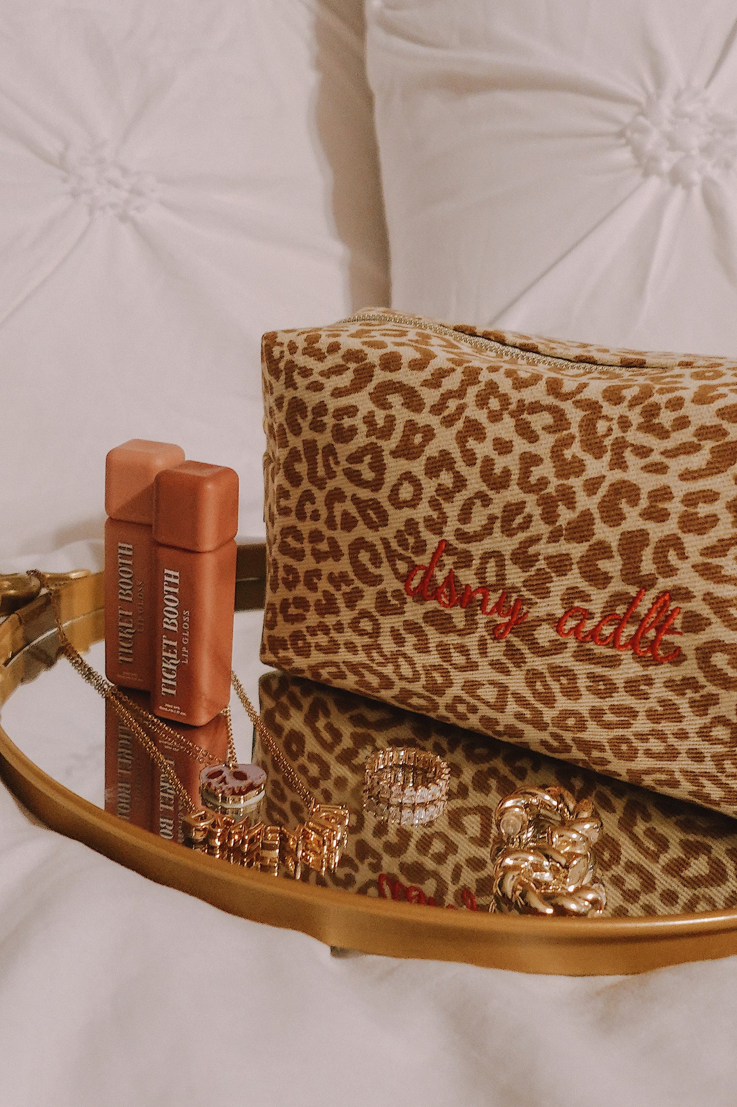 DSNY ADLT Leopard Pouch